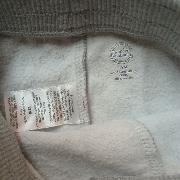 #0367 Babys 3pc. Bundle Set Size 12M Pre-owned with normal wear. - Picture 3 of 12